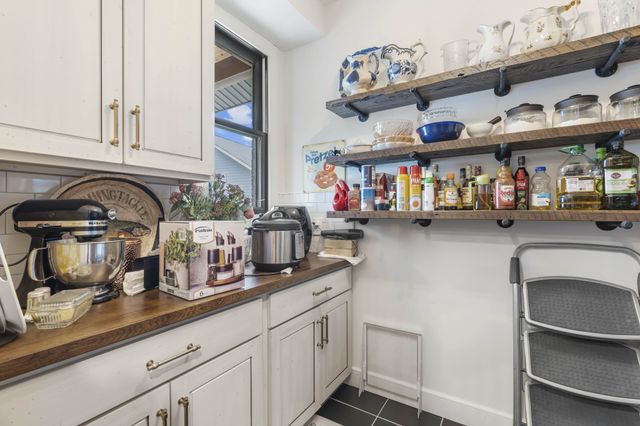 302 Cedar Hollow Ct, Lebanon, TN 37087