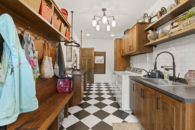 302 Cedar Hollow Ct, Lebanon, TN 37087