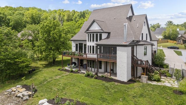 302 Cedar Hollow Ct, Lebanon, TN 37087