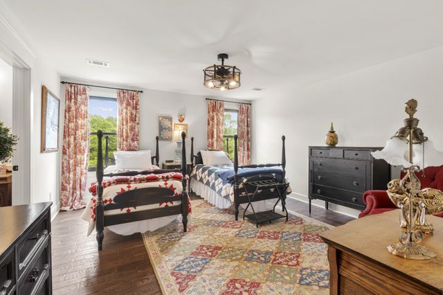 302 Cedar Hollow Ct, Lebanon, TN 37087