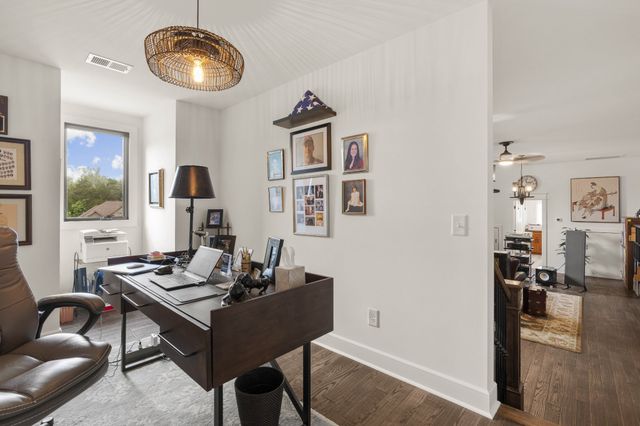 302 Cedar Hollow Ct, Lebanon, TN 37087