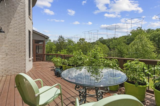 302 Cedar Hollow Ct, Lebanon, TN 37087