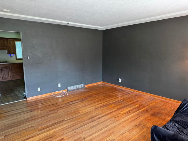 55105 Country Club Road, South Bend, IN 46628