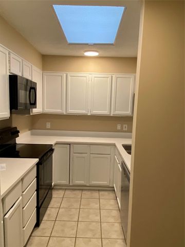 7922 N RIDGELINE, Austin, TX 78731