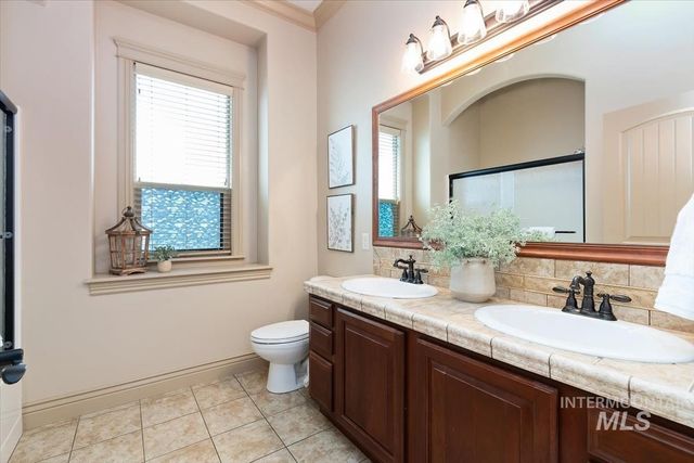 3889 S Lamone Way, Meridian, ID 83642