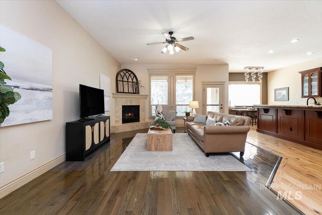 3889 S Lamone Way, Meridian, ID 83642