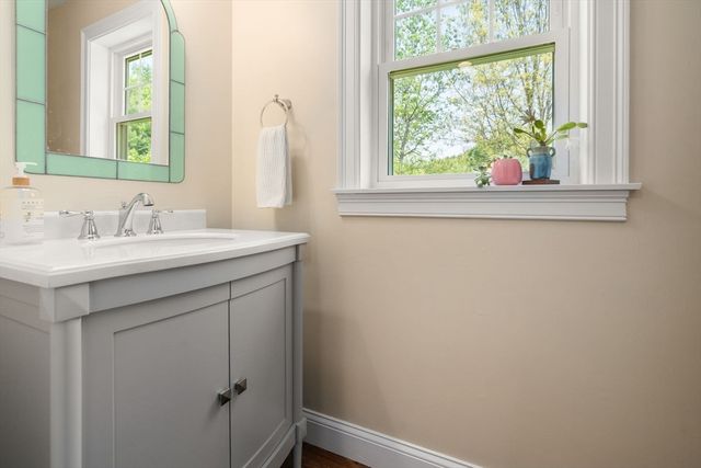 104 Myrtle Street, Norfolk, MA 02056