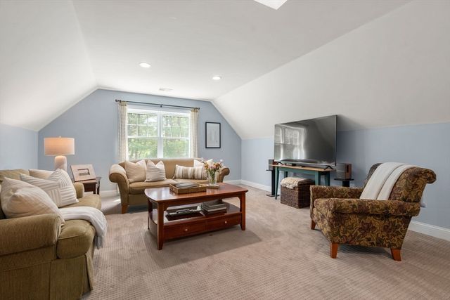 104 Myrtle Street, Norfolk, MA 02056