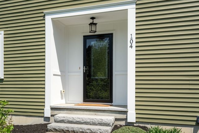 104 Myrtle Street, Norfolk, MA 02056