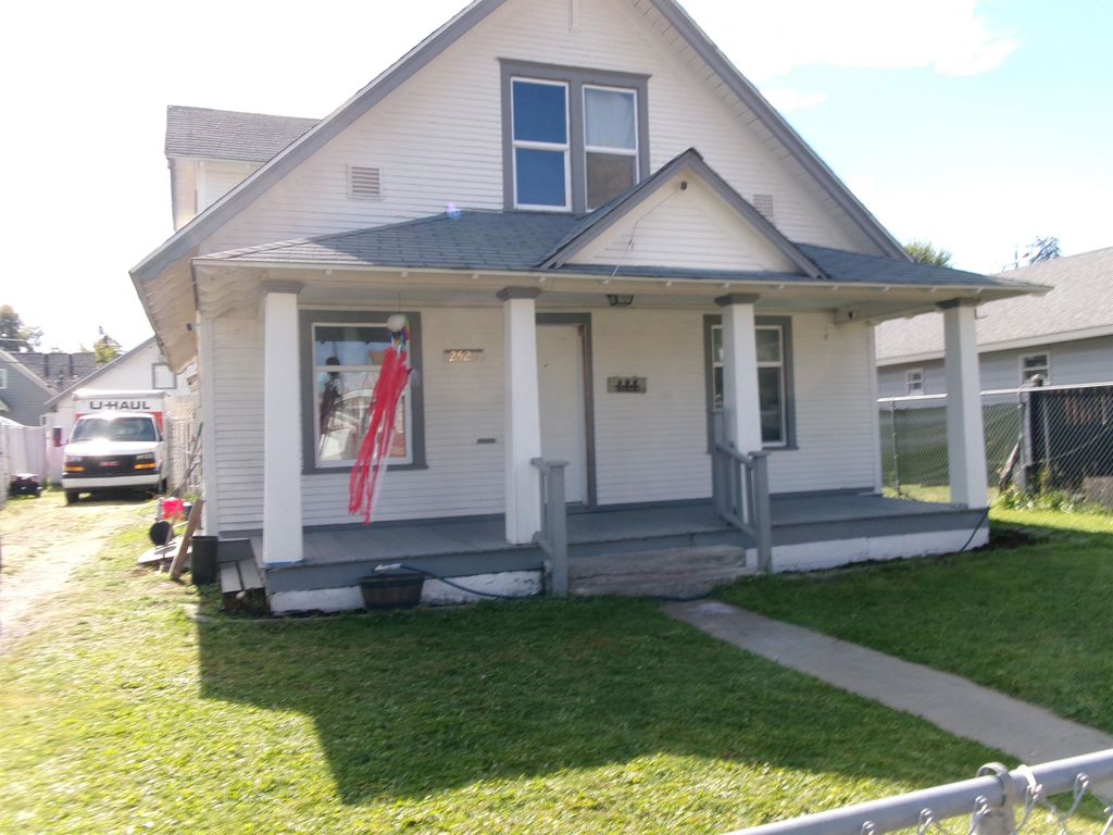 2520 E Sanson Ave, Spokane, WA 99217