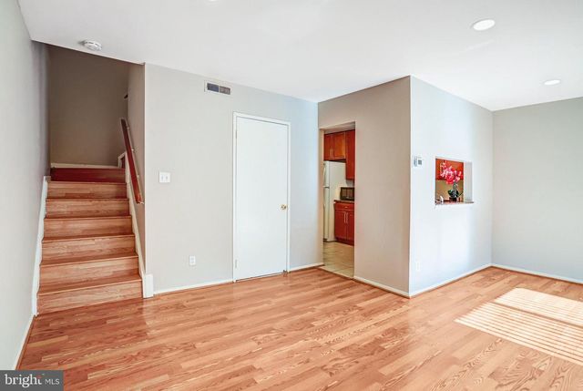 9930 BROOKRIDGE CT, Gaithersburg, MD 20886