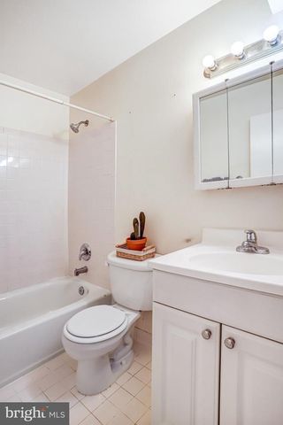 9930 BROOKRIDGE CT, Gaithersburg, MD 20886