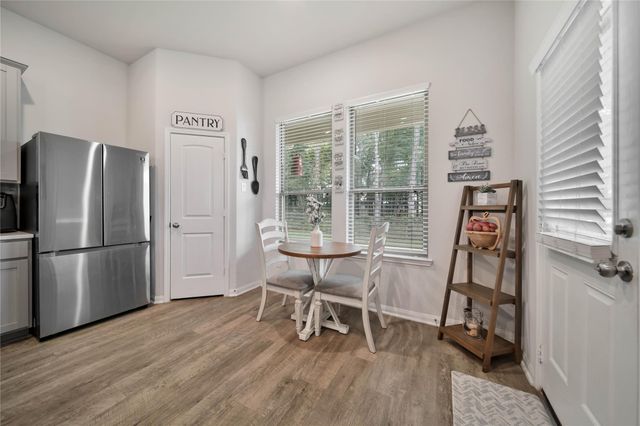 16102 Hidalgo Street, Conroe, TX 77303