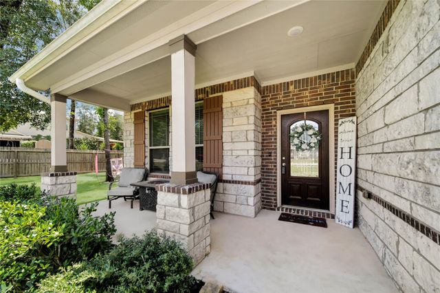 16102 Hidalgo Street, Conroe, TX 77303