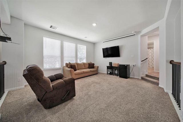 16102 Hidalgo Street, Conroe, TX 77303