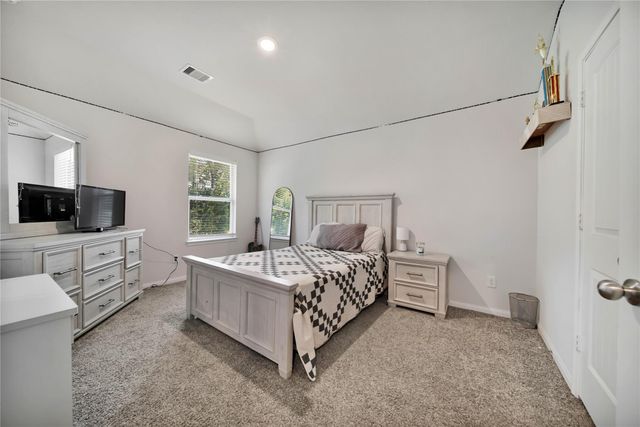 16102 Hidalgo Street, Conroe, TX 77303