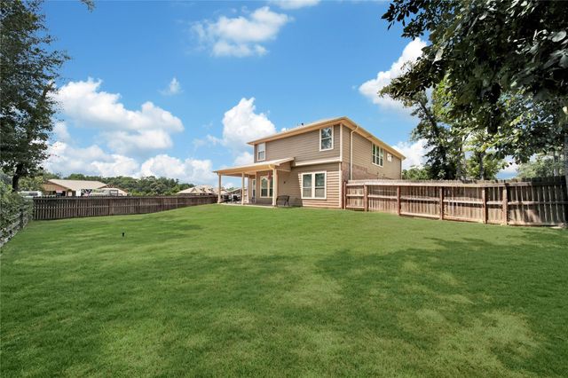 16102 Hidalgo Street, Conroe, TX 77303