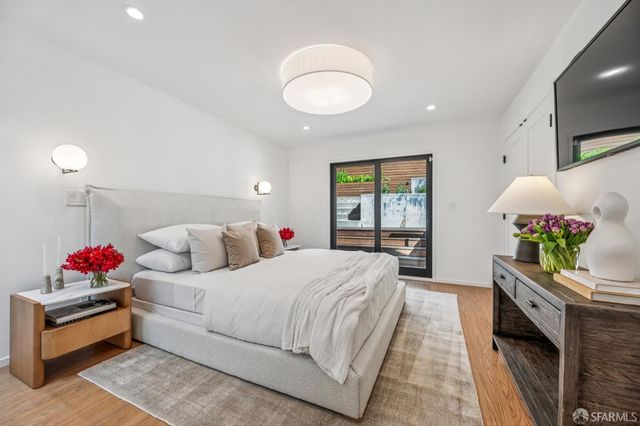 136 Los Palmos Drive, San Francisco, CA 94127