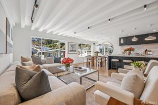 136 Los Palmos Drive, San Francisco, CA 94127