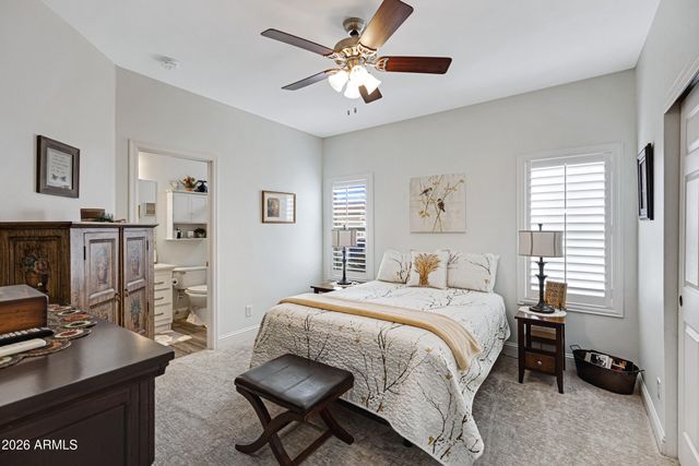 3301 S GOLDFIELD Road 6055, Apache Junction, AZ 85119