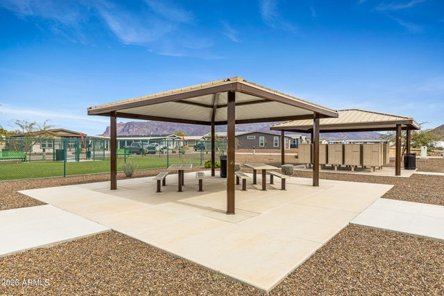 3301 S GOLDFIELD Road 6055, Apache Junction, AZ 85119