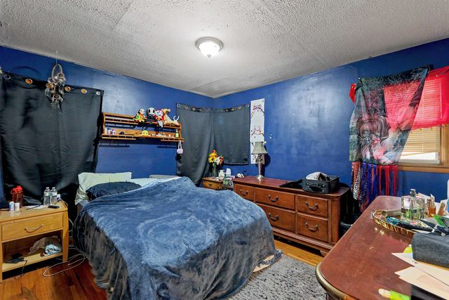 1302 W Casado St, Wichita, KS 67217