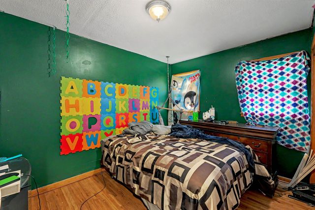 1302 W Casado St, Wichita, KS 67217