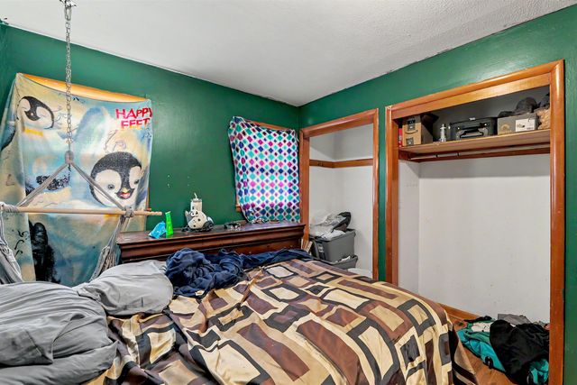 1302 W Casado St, Wichita, KS 67217