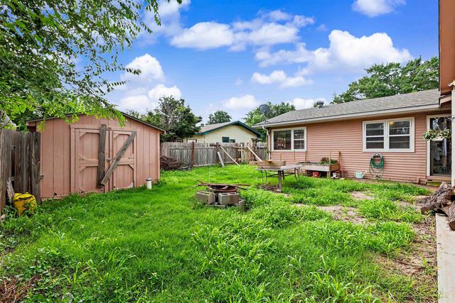 1302 W Casado St, Wichita, KS 67217