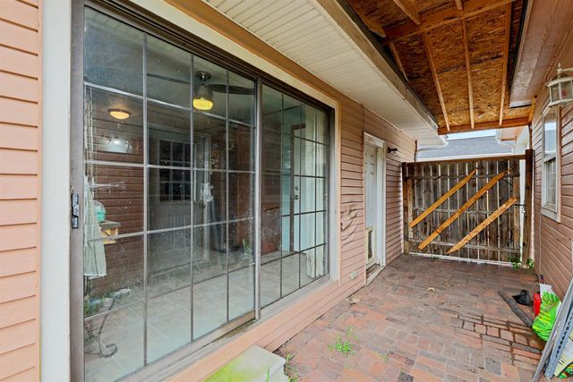 1302 W Casado St, Wichita, KS 67217