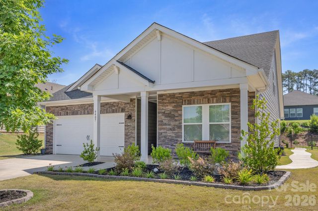 6407 Barcelona Way, Charlotte, NC 28214