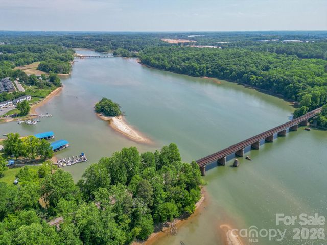 6407 Barcelona Way, Charlotte, NC 28214