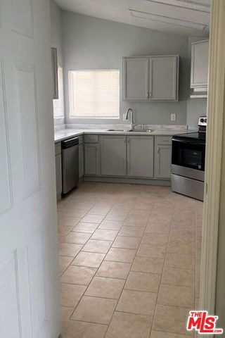 6831 Juniper Avenue, Fontana, CA 92336