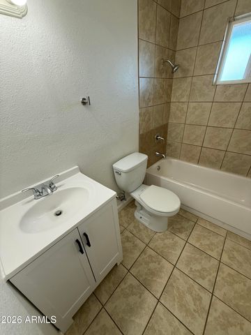 4401 N 12TH Street 201, Phoenix, AZ 85014