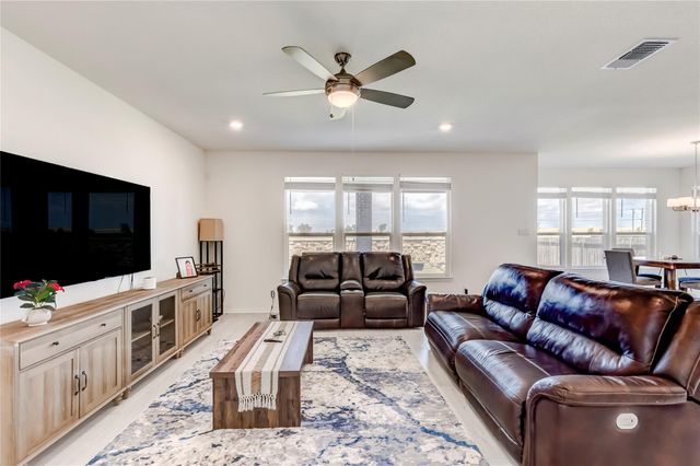 3712 Forino DR, Round Rock, TX 78665