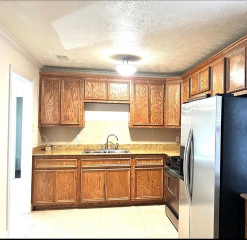 10610 Sorsby Way, South Houston, TX 77047