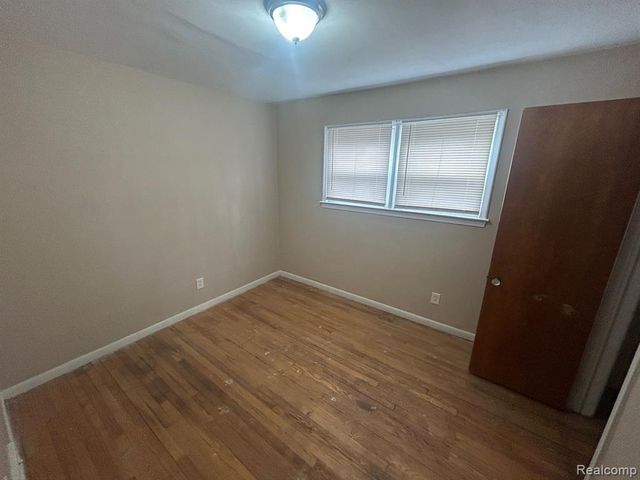16601 Wormer Street, Detroit, MI 48219