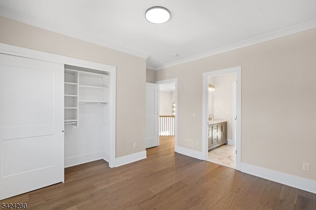 9 Brookside Dr, Warren Twp., NJ 07059