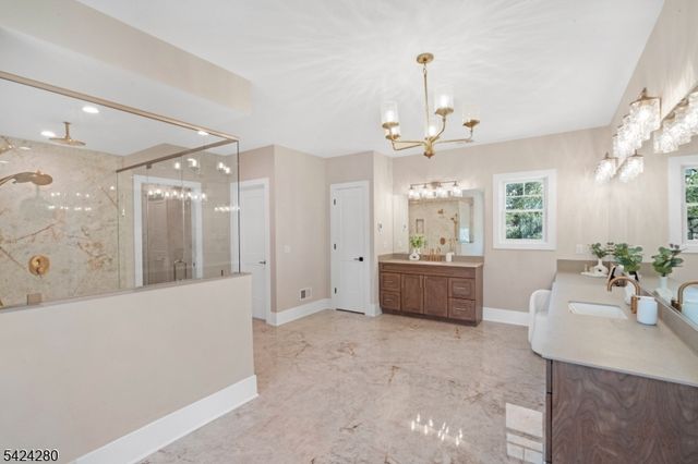 9 Brookside Dr, Warren Twp., NJ 07059