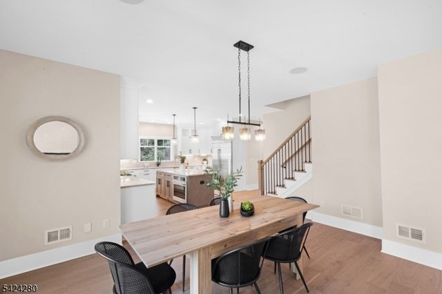 9 Brookside Dr, Warren Twp., NJ 07059