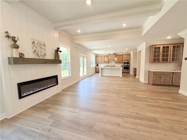 5511 Tullis Drive, Gainesville, GA 30507