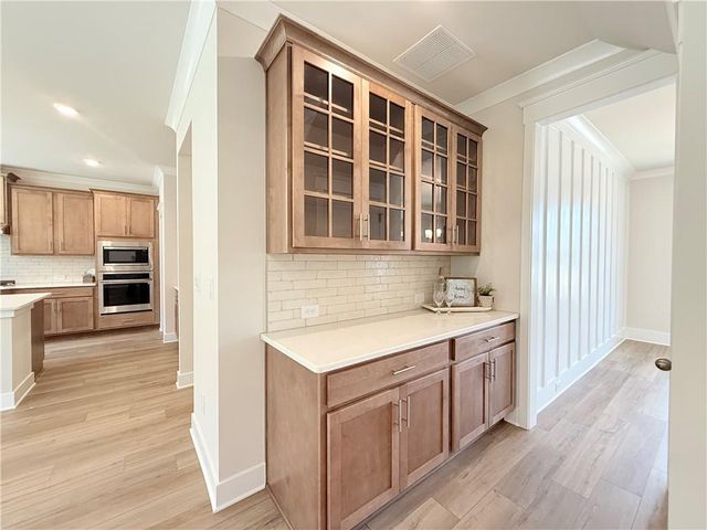 5511 Tullis Drive, Gainesville, GA 30507