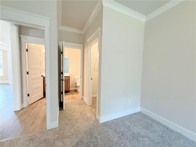 5511 Tullis Drive, Gainesville, GA 30507