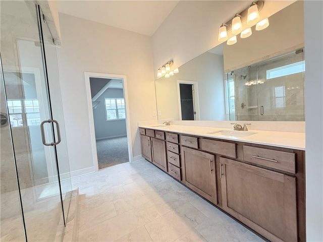 5511 Tullis Drive, Gainesville, GA 30507