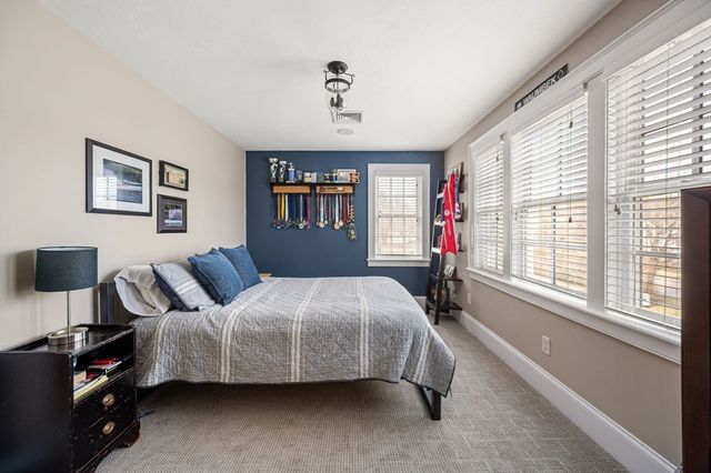15 Saddle Lane, Hanover, MA 02339