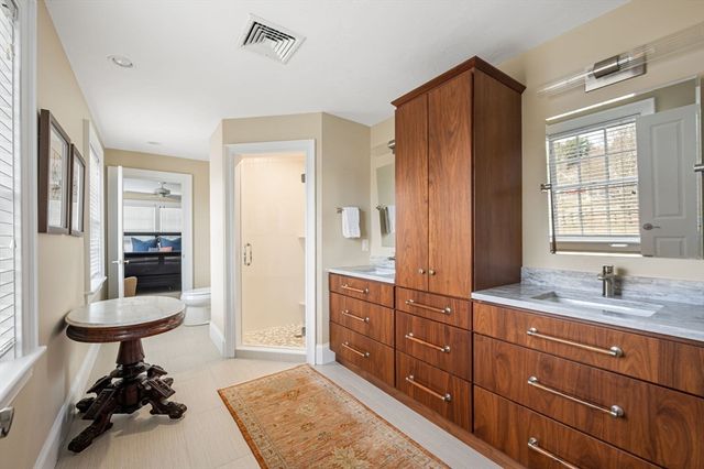 15 Saddle Lane, Hanover, MA 02339