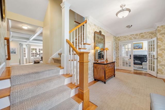 15 Saddle Lane, Hanover, MA 02339