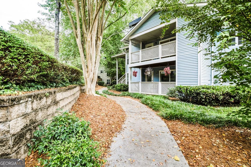 6804 Glenridge Drive D, Sandy Springs, GA 30328