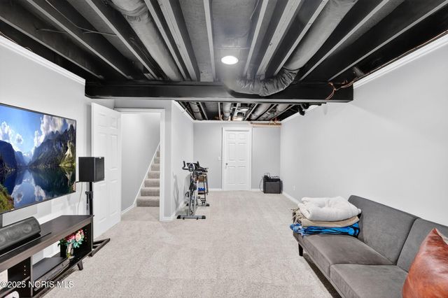 4161 Grande Lake Drive, Maumee, OH 43537