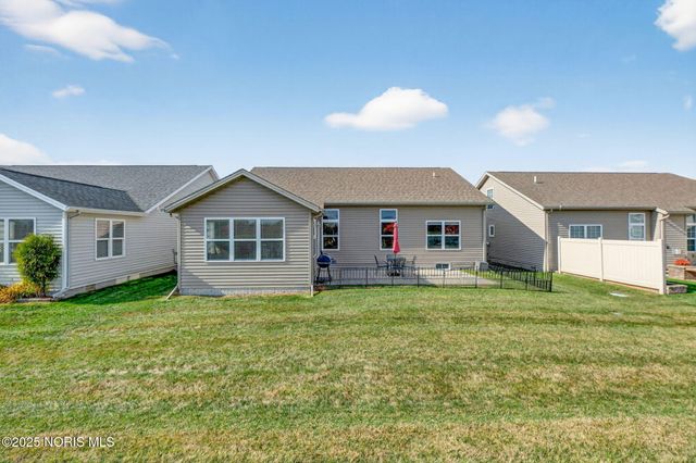 4161 Grande Lake Drive, Maumee, OH 43537